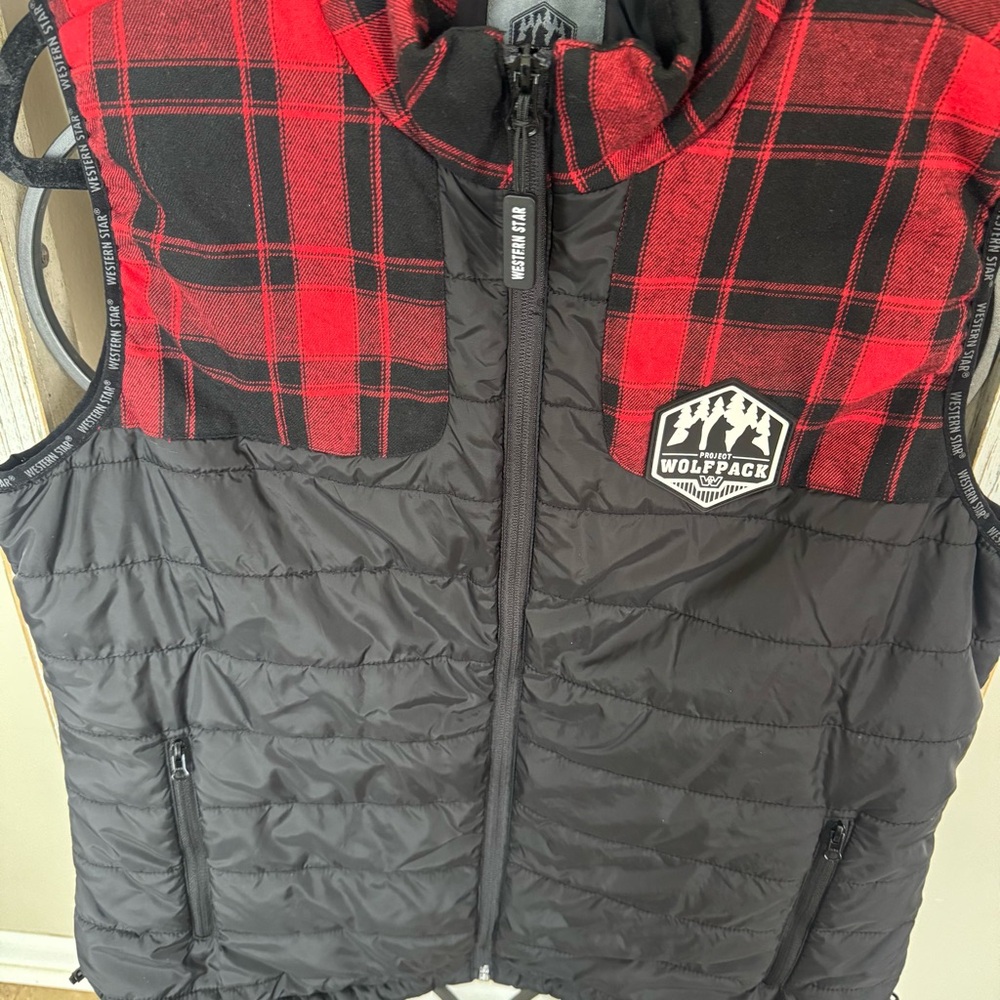 Western Star Project Wolfpack Quilted Vest‎ Women’s Large Plaid Puffer 43N